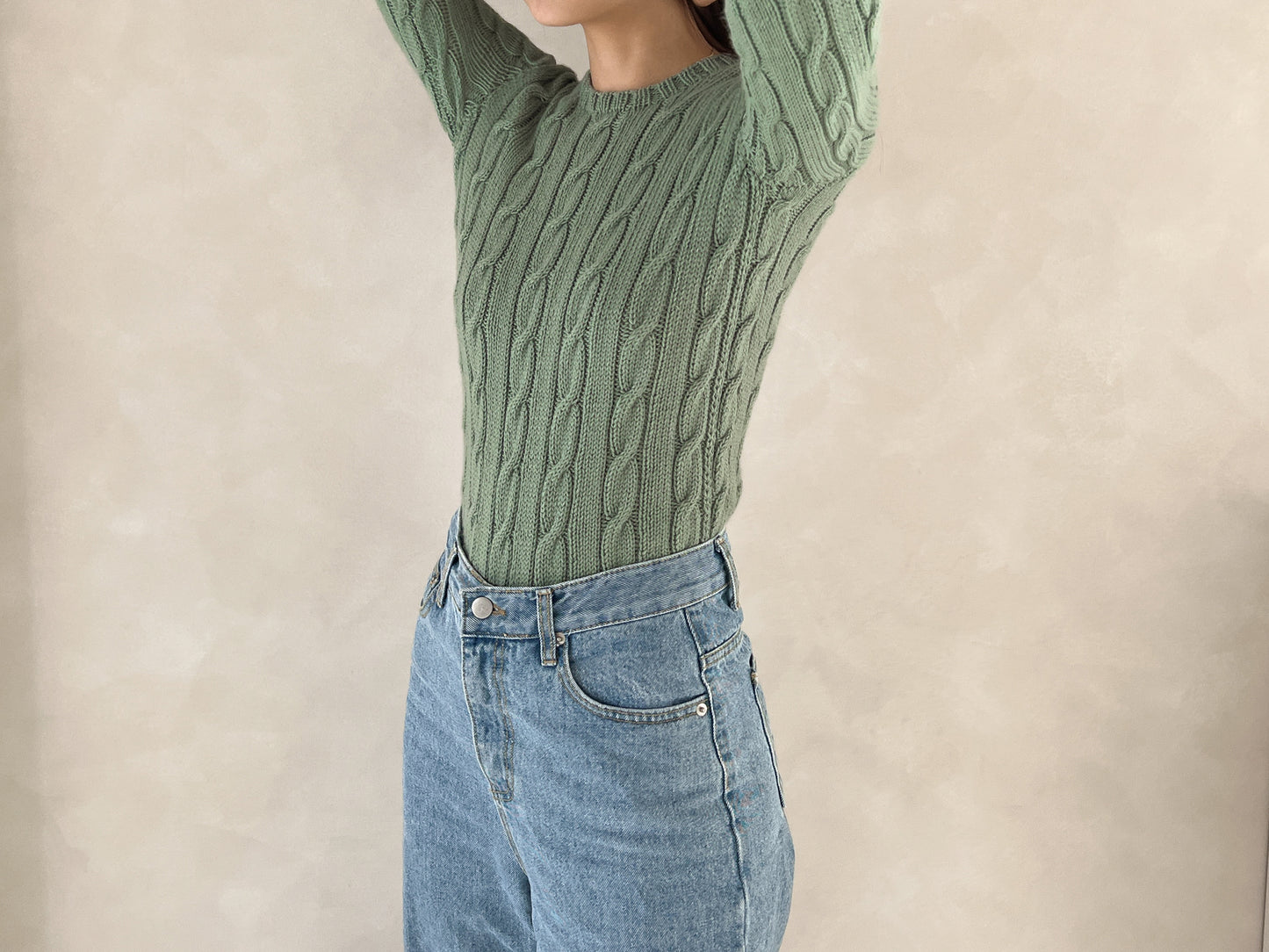 [PDF] Phil Caresse Cable Bottom-up Sweater (ENGLISH)