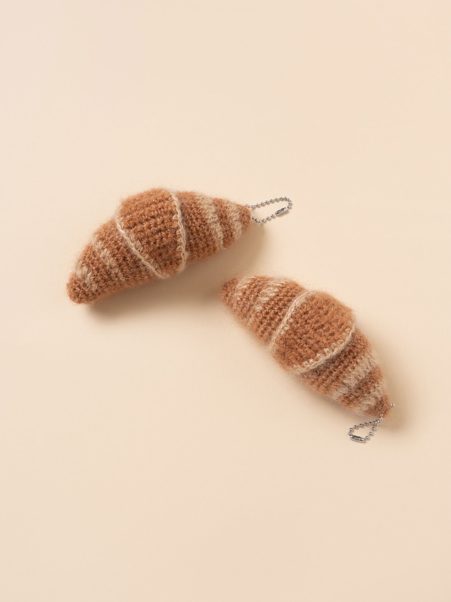 [PDF] Phil Mohair Soie Lurex&Mulberry Silk Mohair Croissant Keychain (ENGLISH)