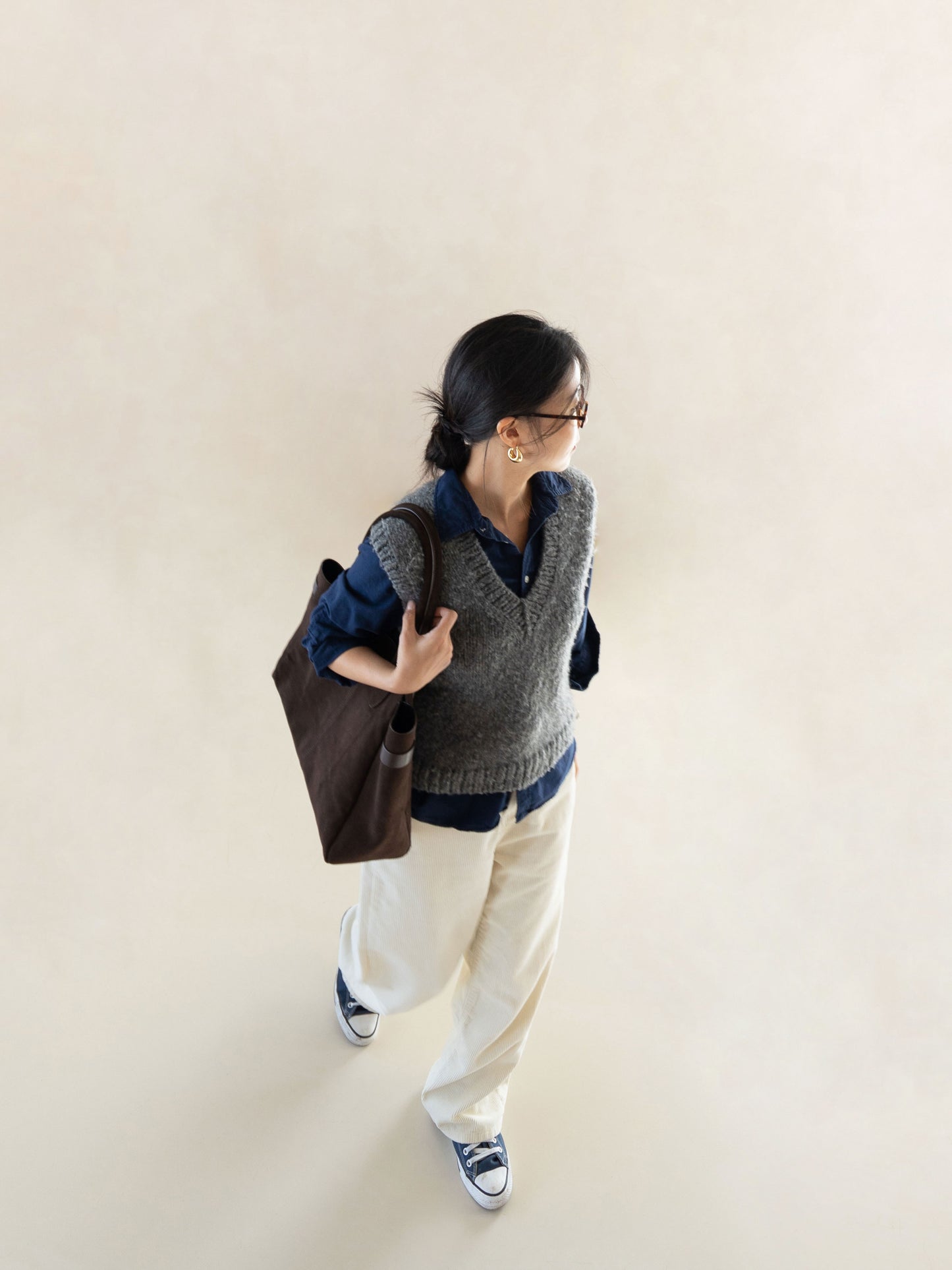 [PDF] Wool-Al-Co Basic V-Neck Vest (ENGLISH)