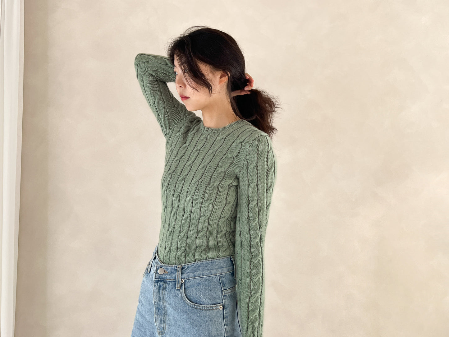 [PDF] Phil Caresse Cable Bottom-up Sweater (ENGLISH)