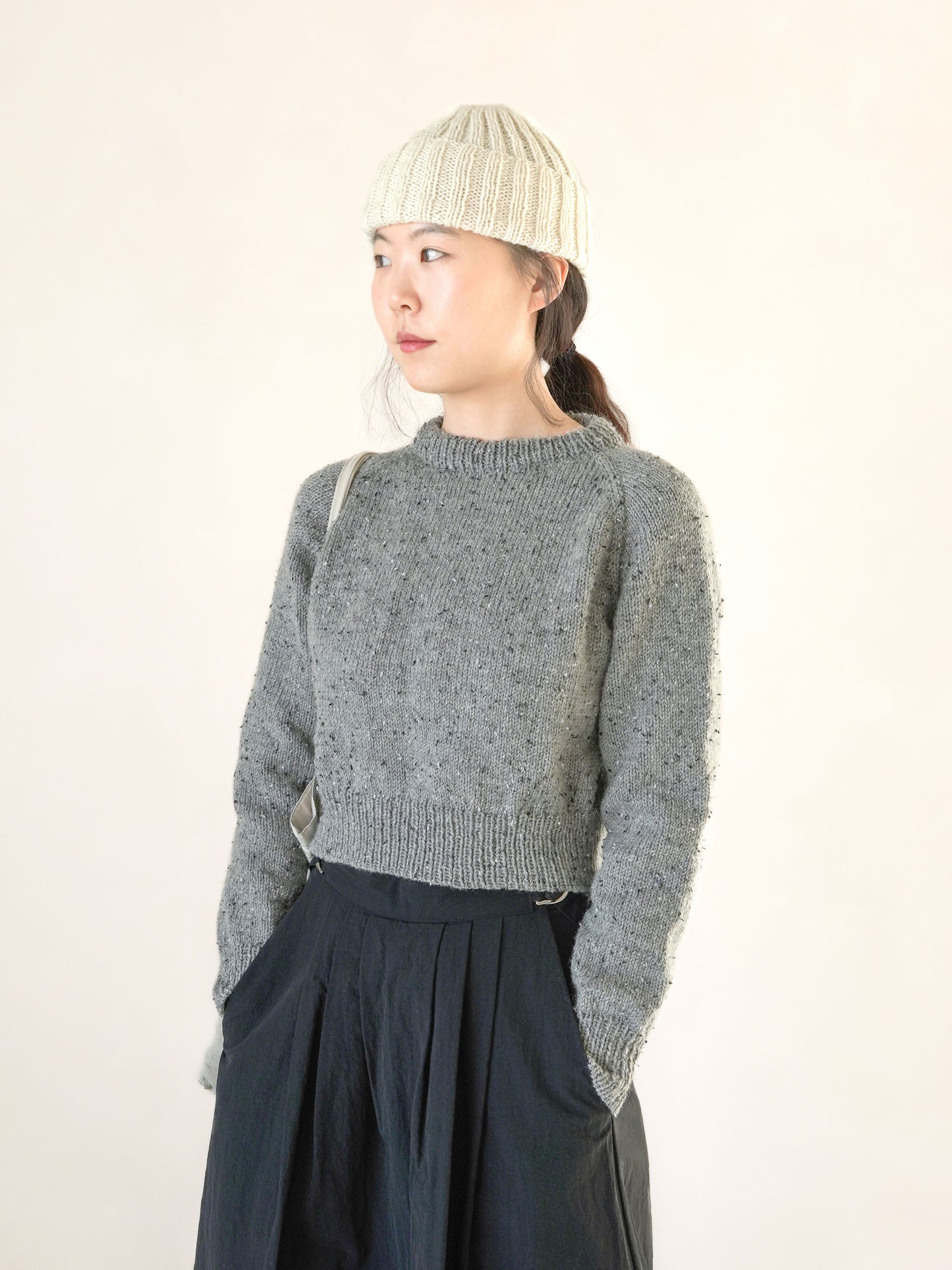 [PDF] Merino Blend DK Tweed Cropped Raglan Sweater (ENGLISH)