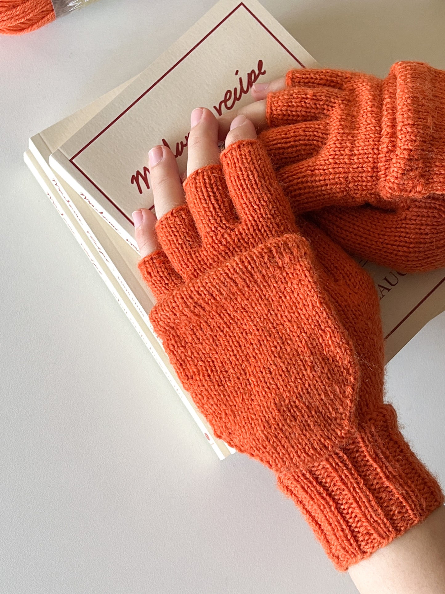 [PDF] Merino Blend Beanie Gloves (ENGLISH)