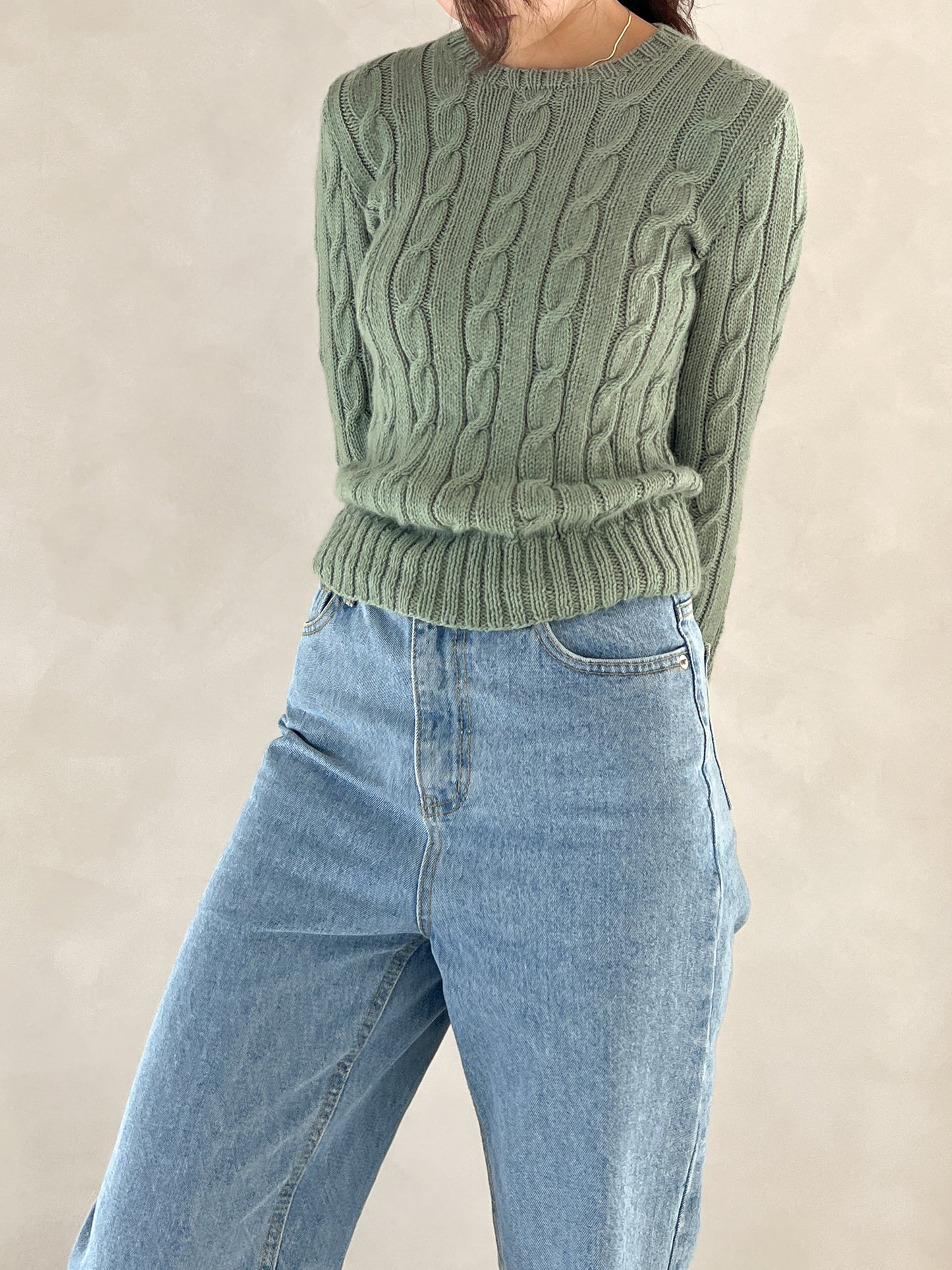 [PDF] Phil Caresse Cable Bottom-up Sweater (ENGLISH)