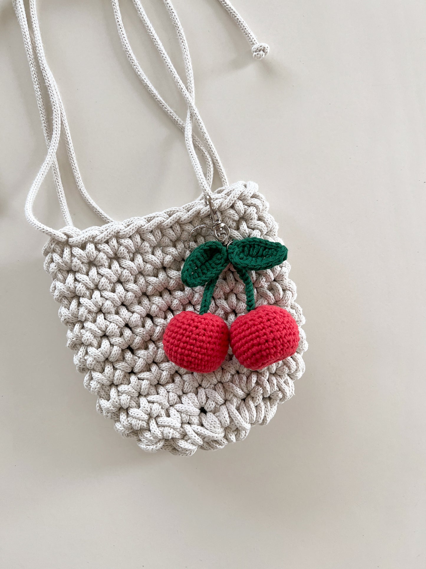 [PDF] New High Soft Tomato & Cherry Keychain (ENGLISH)