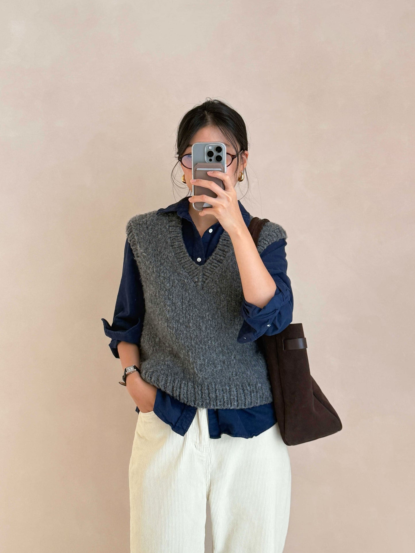 [PDF] Wool-Al-Co Basic V-Neck Vest (ENGLISH)