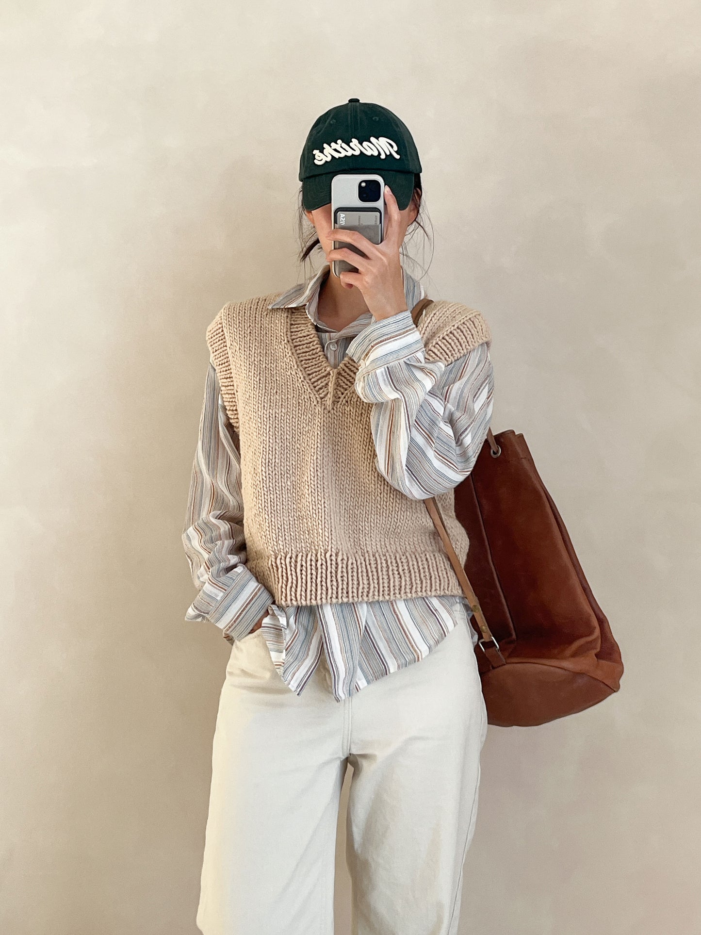 [PDF] New Teddywool Kitsch V-neck Vest (ENGLISH)