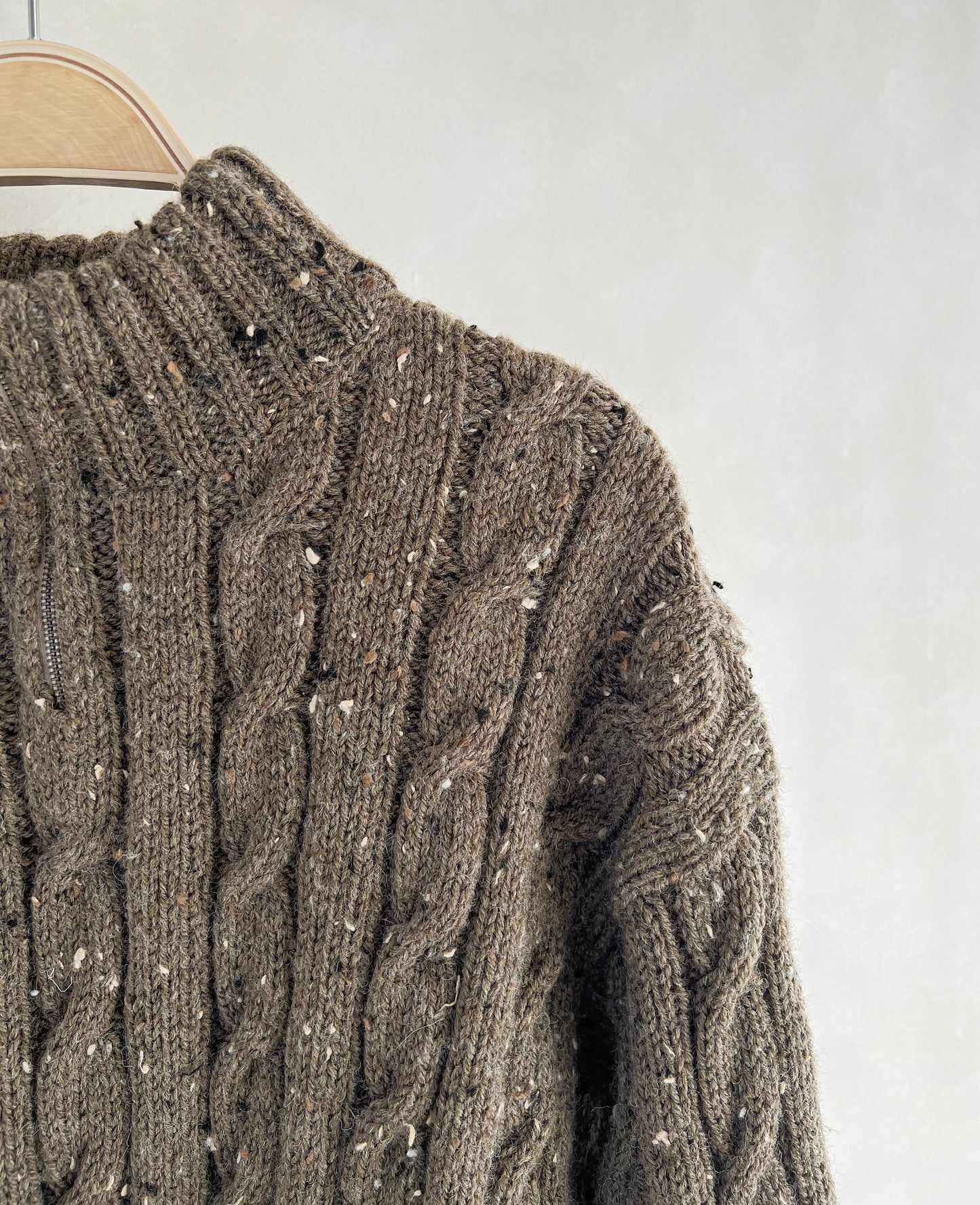 [PDF] Fashion Aran Cable Half-zip Sweater (ENGLISH)
