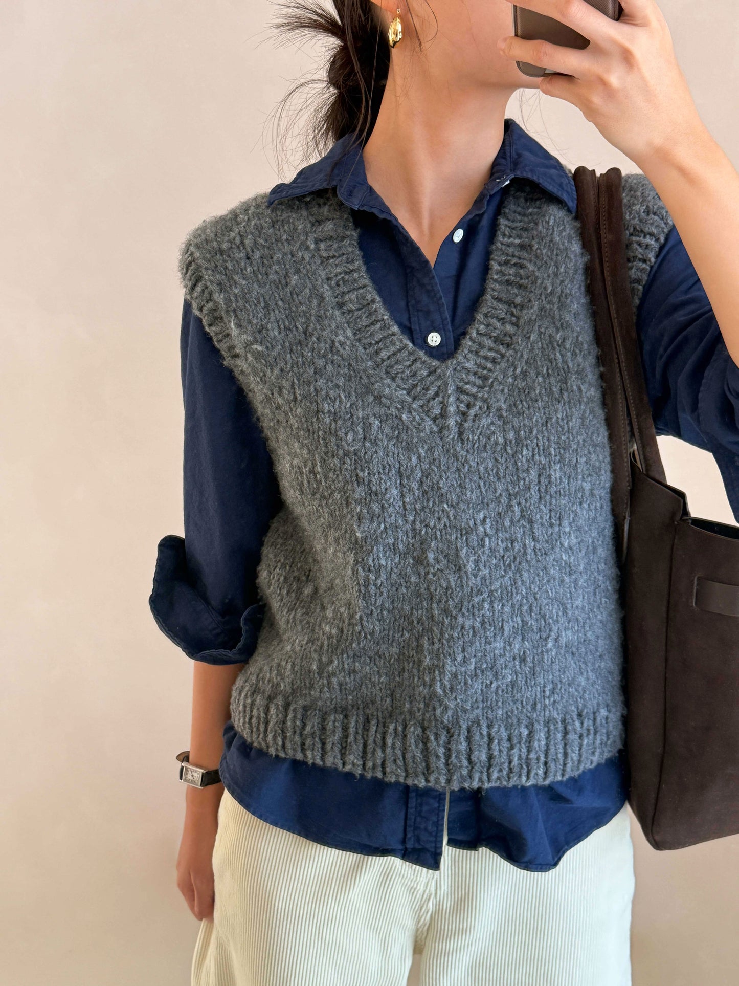 [PDF] Wool-Al-Co Basic V-Neck Vest (ENGLISH)