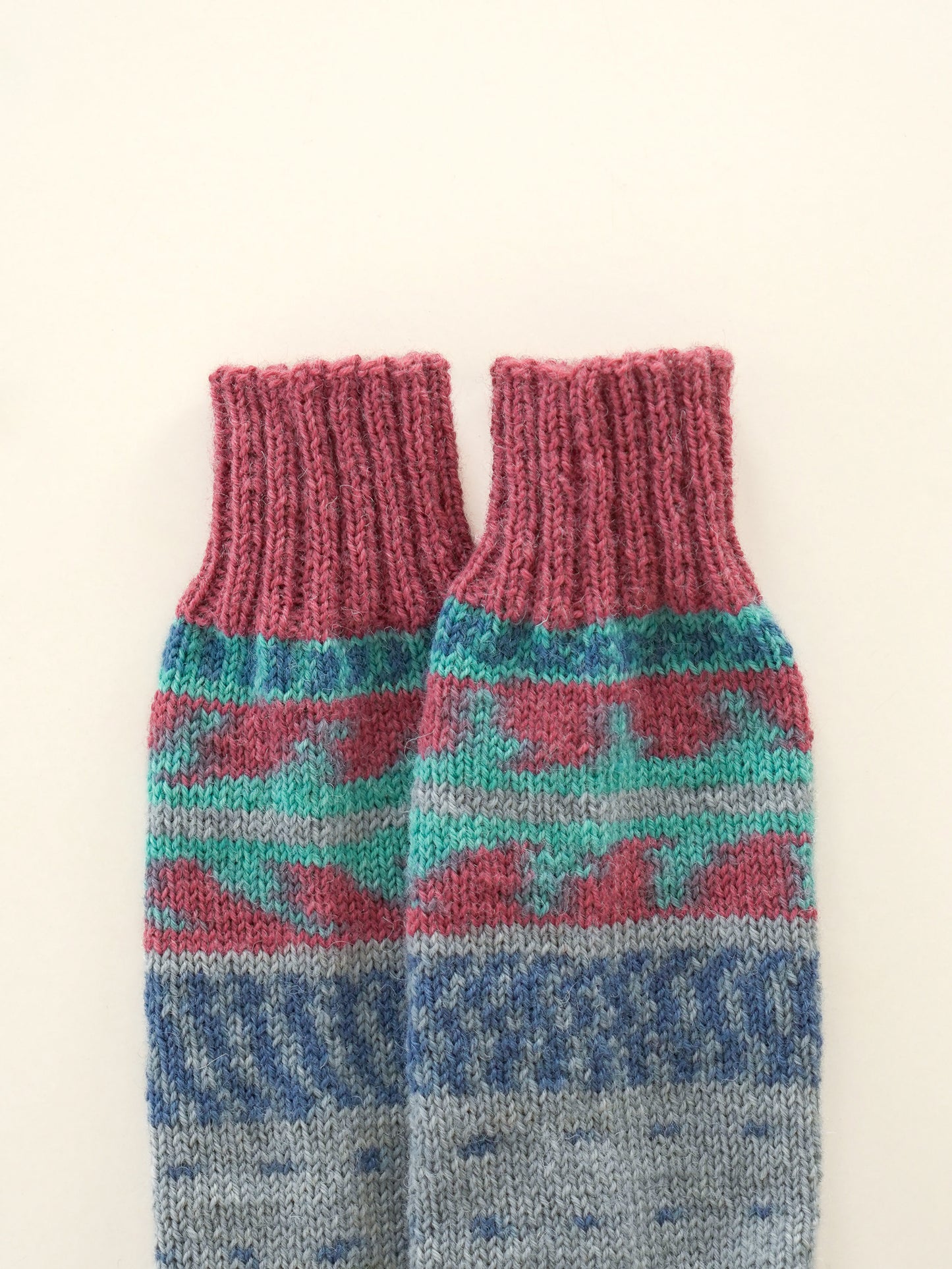[PDF] Regia 4ply Pairfect Cuff-Down Socks (ENGLISH)