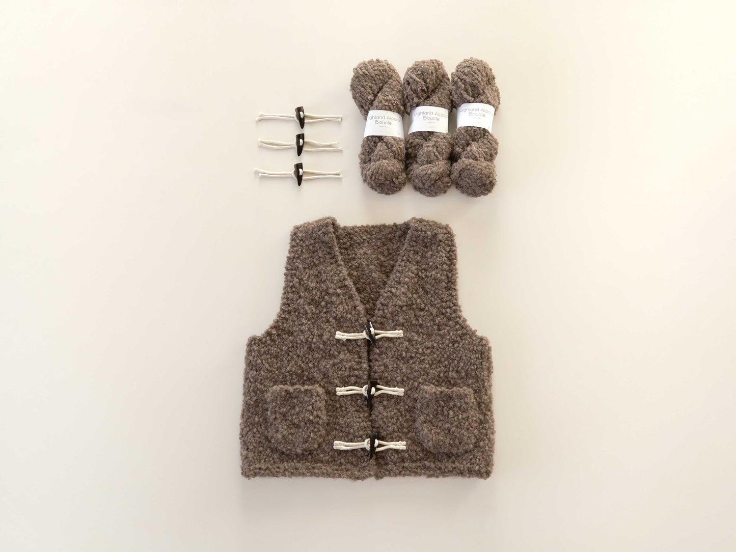 [PDF] Highland Alpaca Boucle Duffle Vest (ENGLISH)
