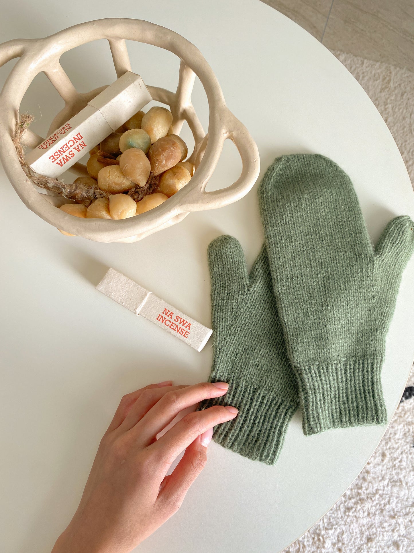 [PDF 도안] 솔로 캐시미어 손모아 장갑 (KOREAN)