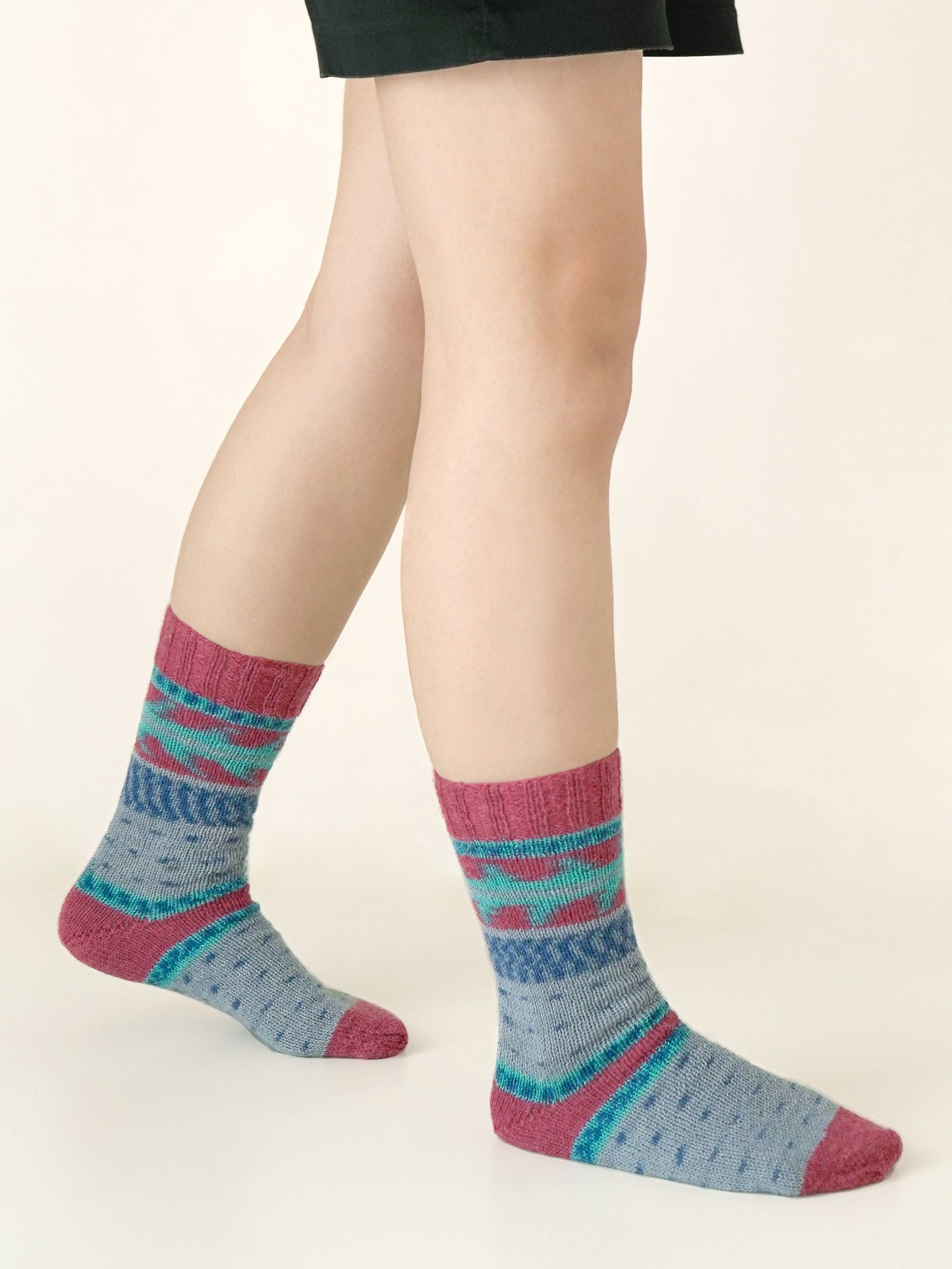 [PDF] Regia 4ply Pairfect Cuff-Down Socks (ENGLISH)