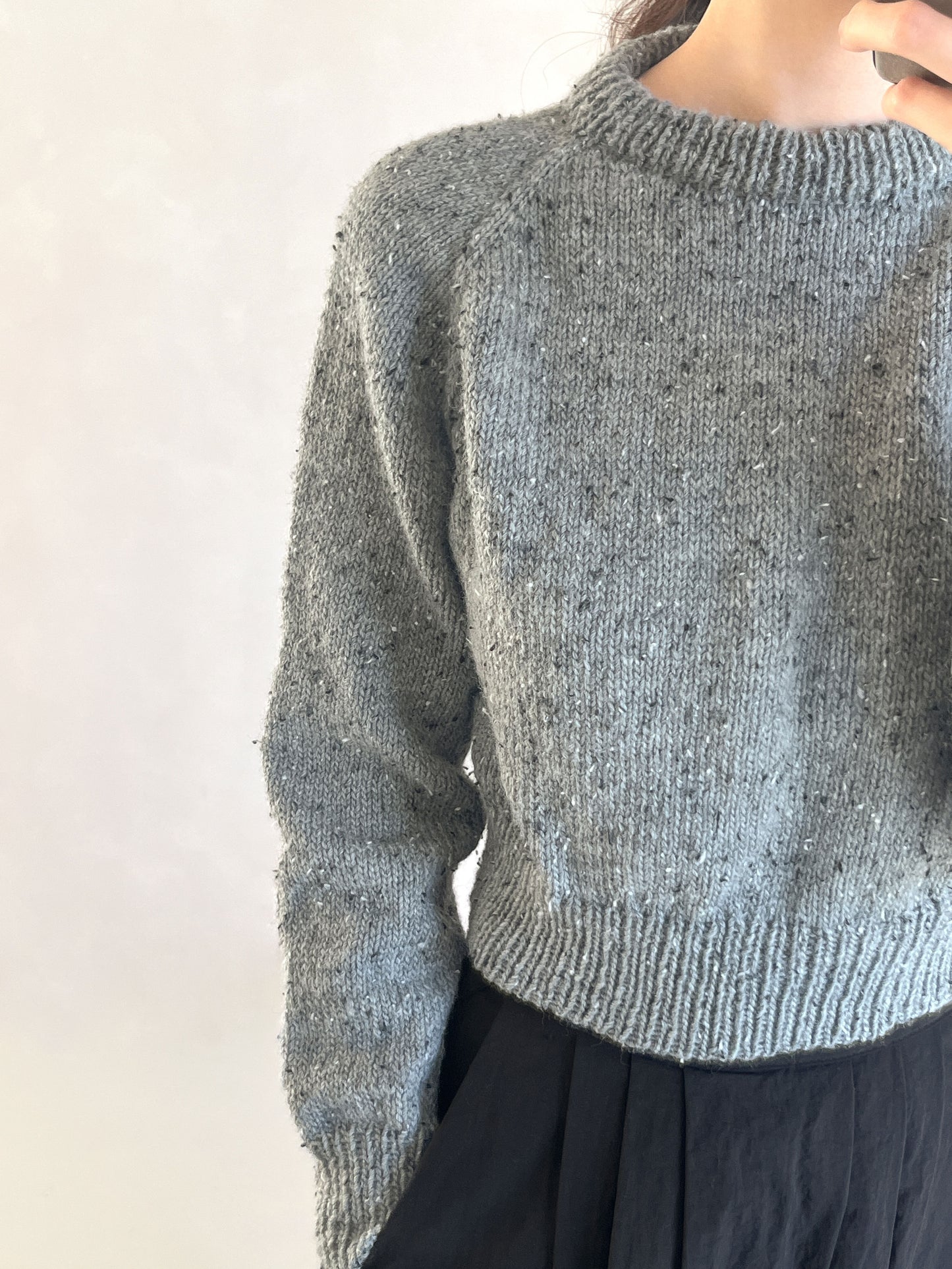 [PDF] Merino Blend DK Tweed Cropped Raglan Sweater (ENGLISH)