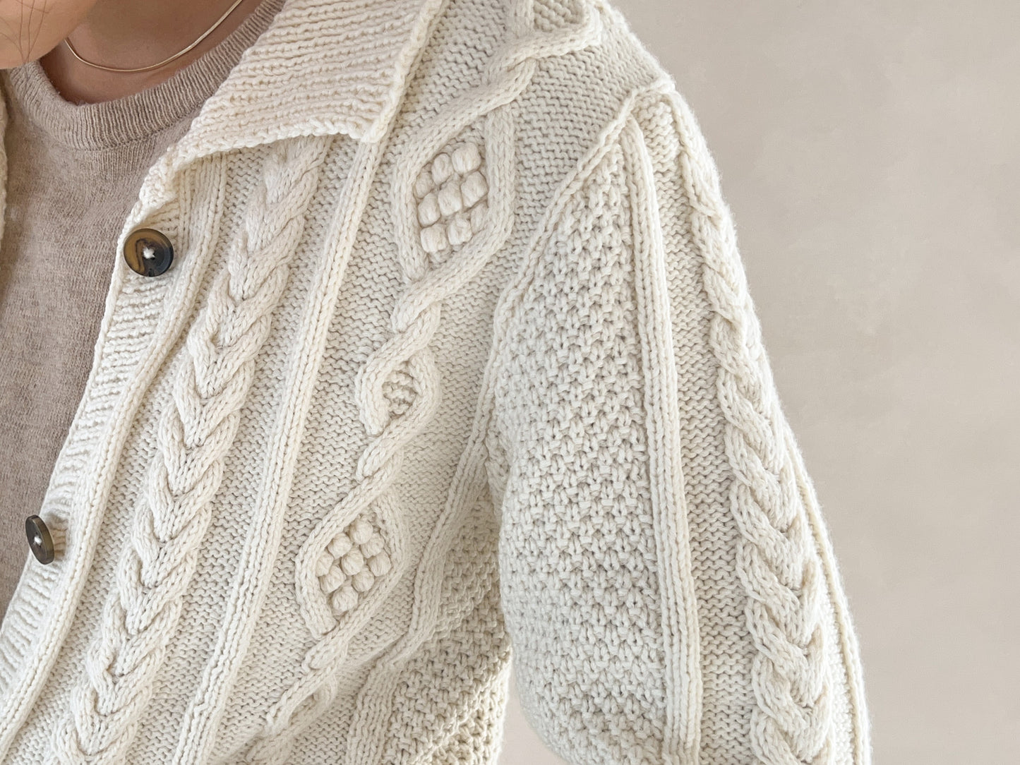 [PDF] Airy Cotton Vintage Granny Cardigan (ENGLISH)