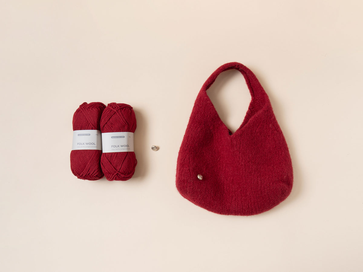 [PDF] Folk Wool Felting West Hobo Bag (ENGLISH)
