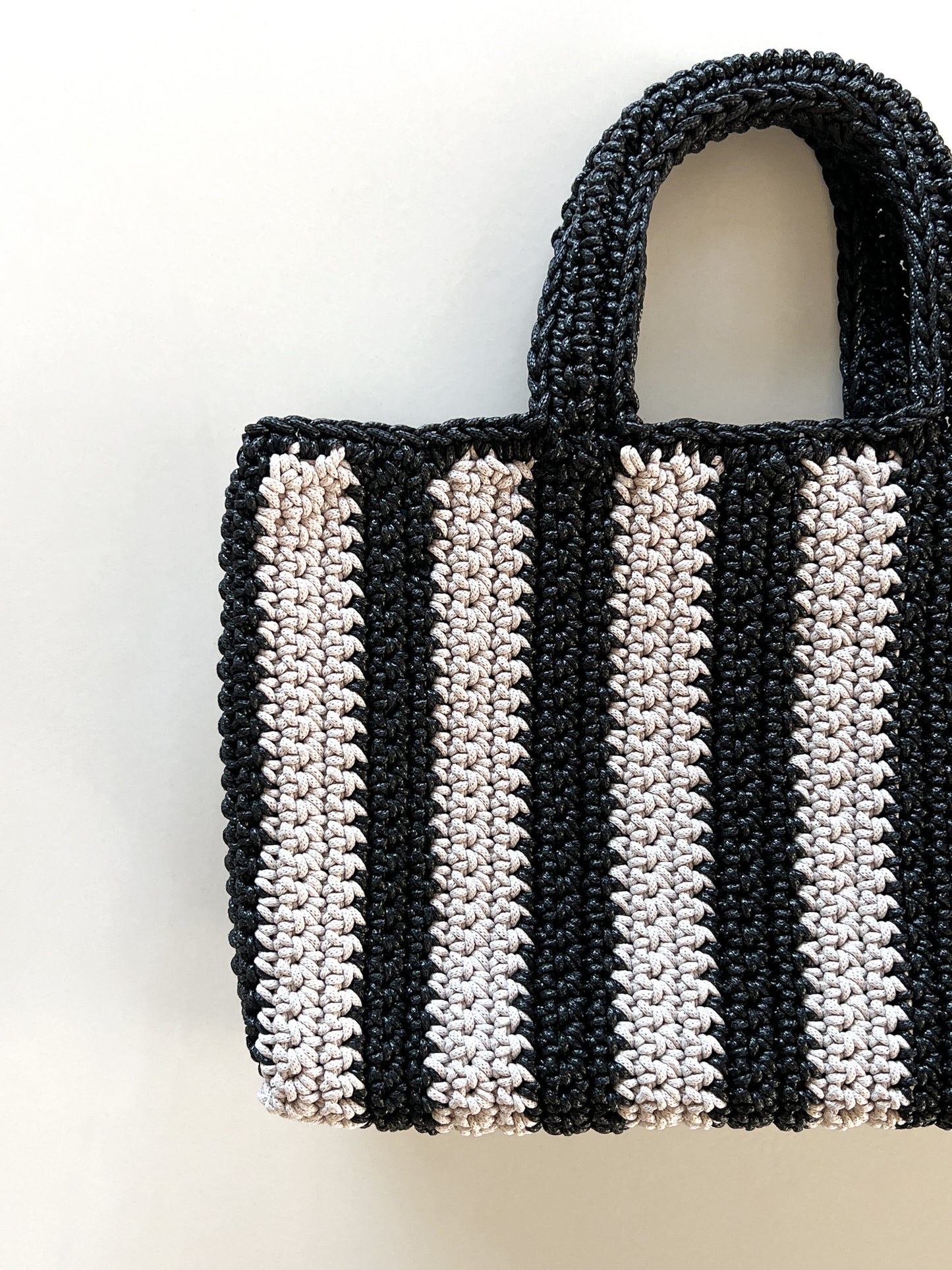 [PDF] I'm Not Leather Striped Bag (ENGLISH)