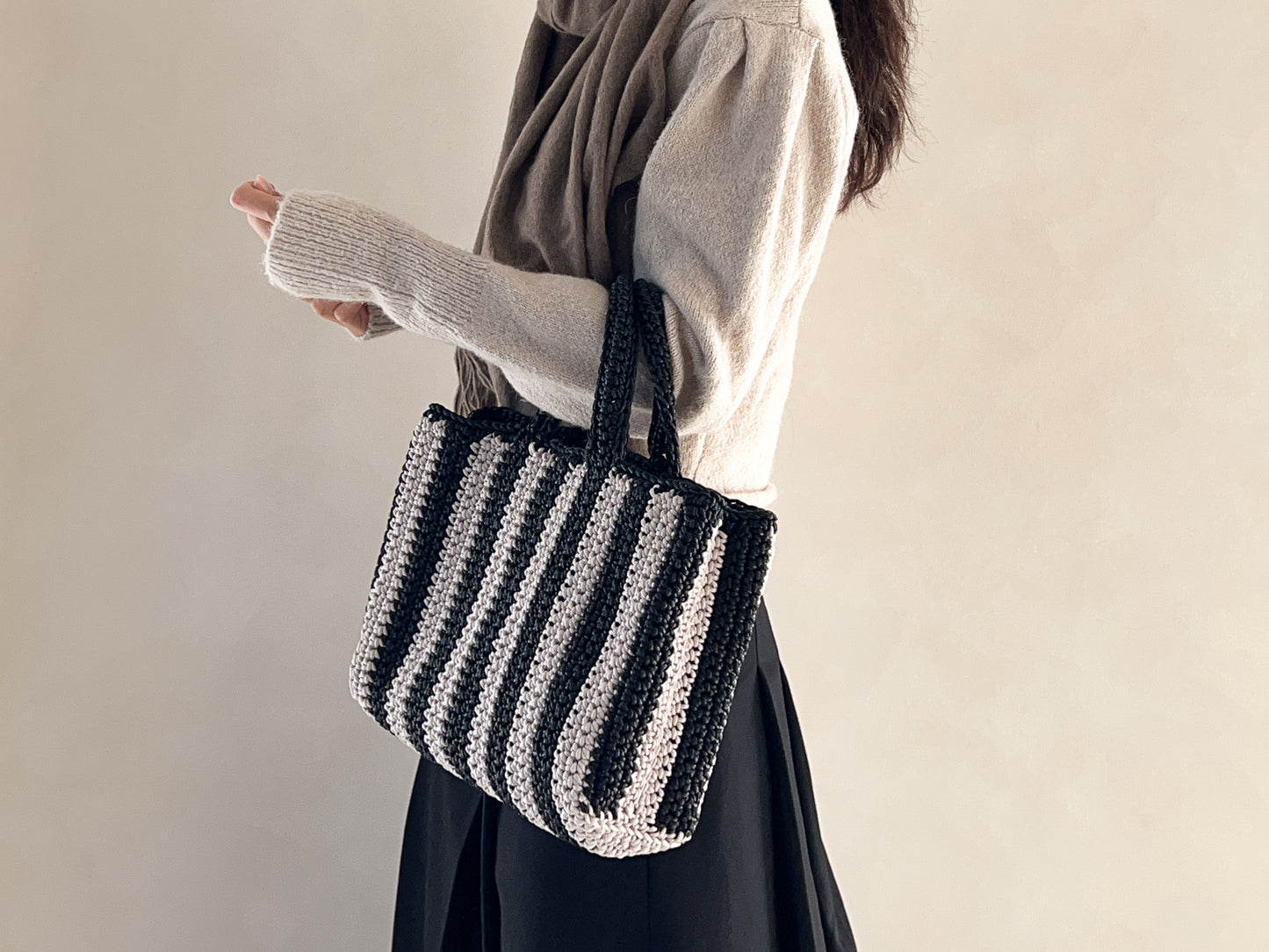 [PDF] I'm Not Leather Striped Bag (ENGLISH)