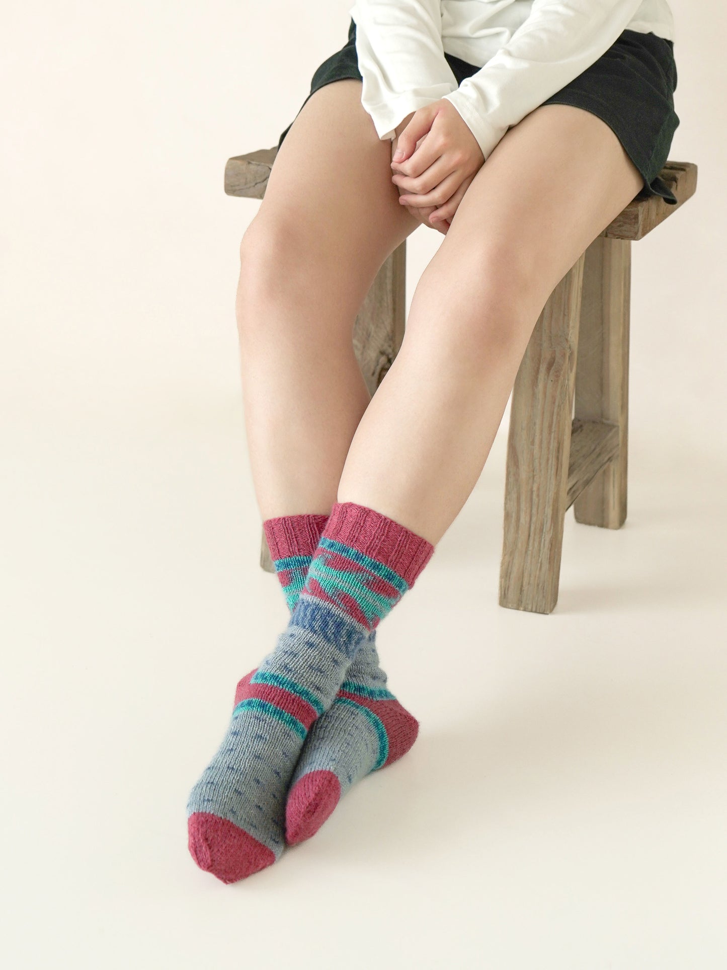 [PDF] Regia 4ply Pairfect Cuff-Down Socks (ENGLISH)