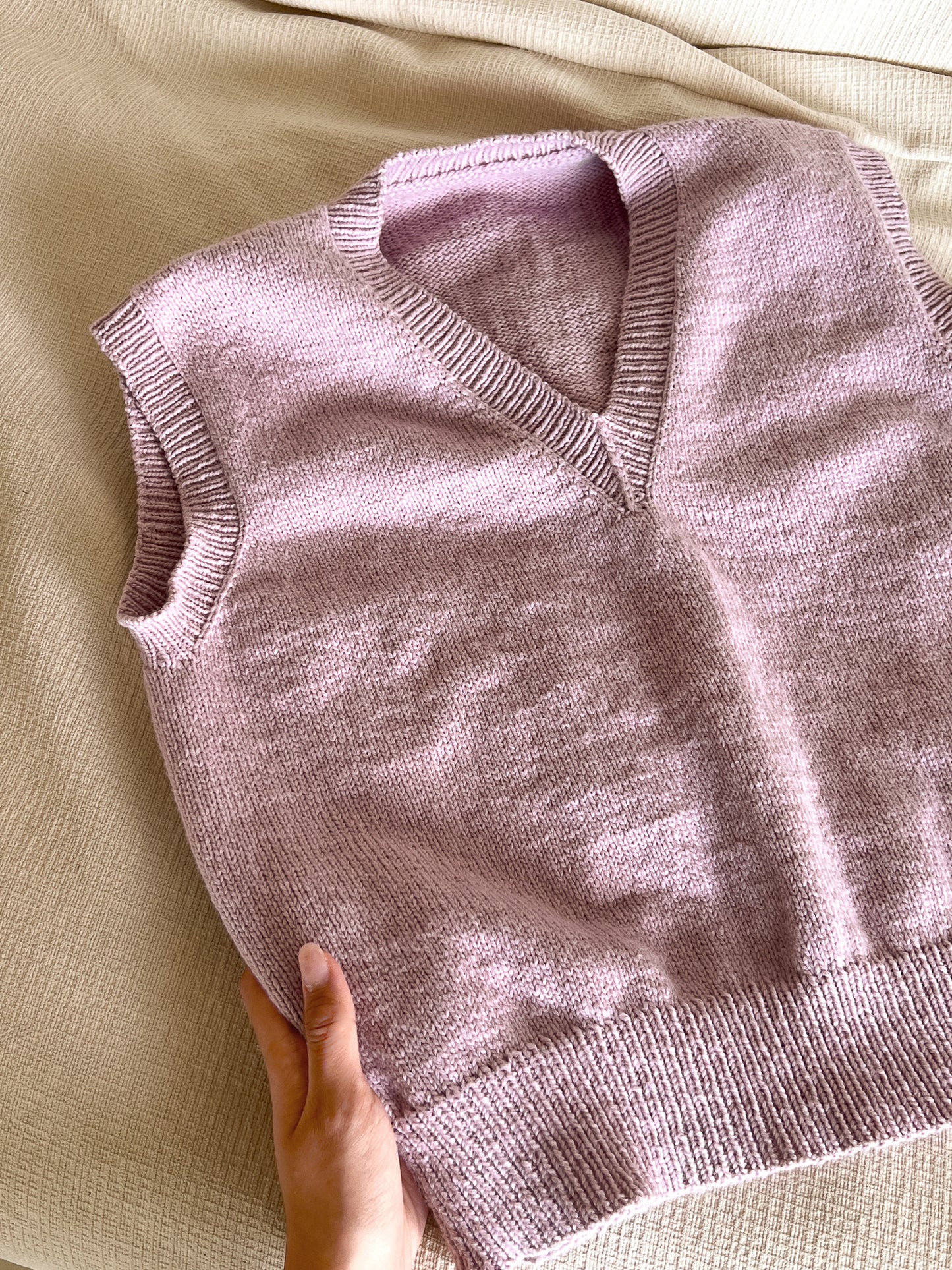 [PDF] Airy Cotton Basic V-neck Vest (ENGLISH)