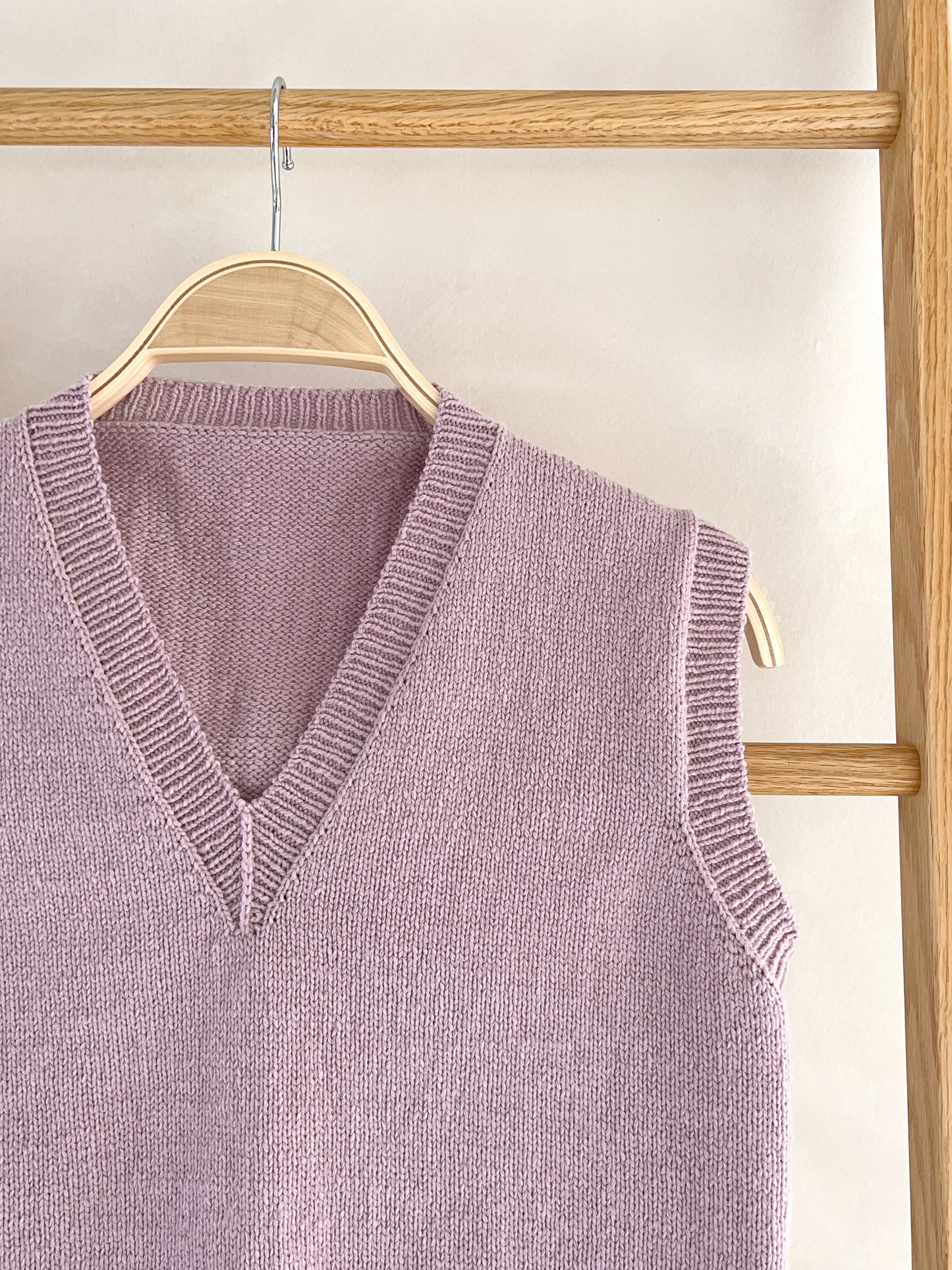 [PDF] Airy Cotton Basic V-neck Vest (ENGLISH)