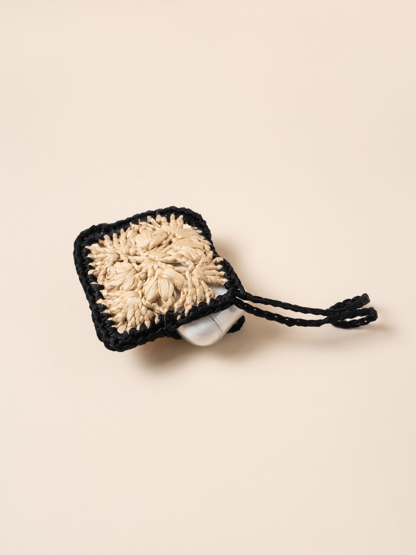 [PDF] Cupro Raffia Fengli Su Net Bag (ENGLISH)