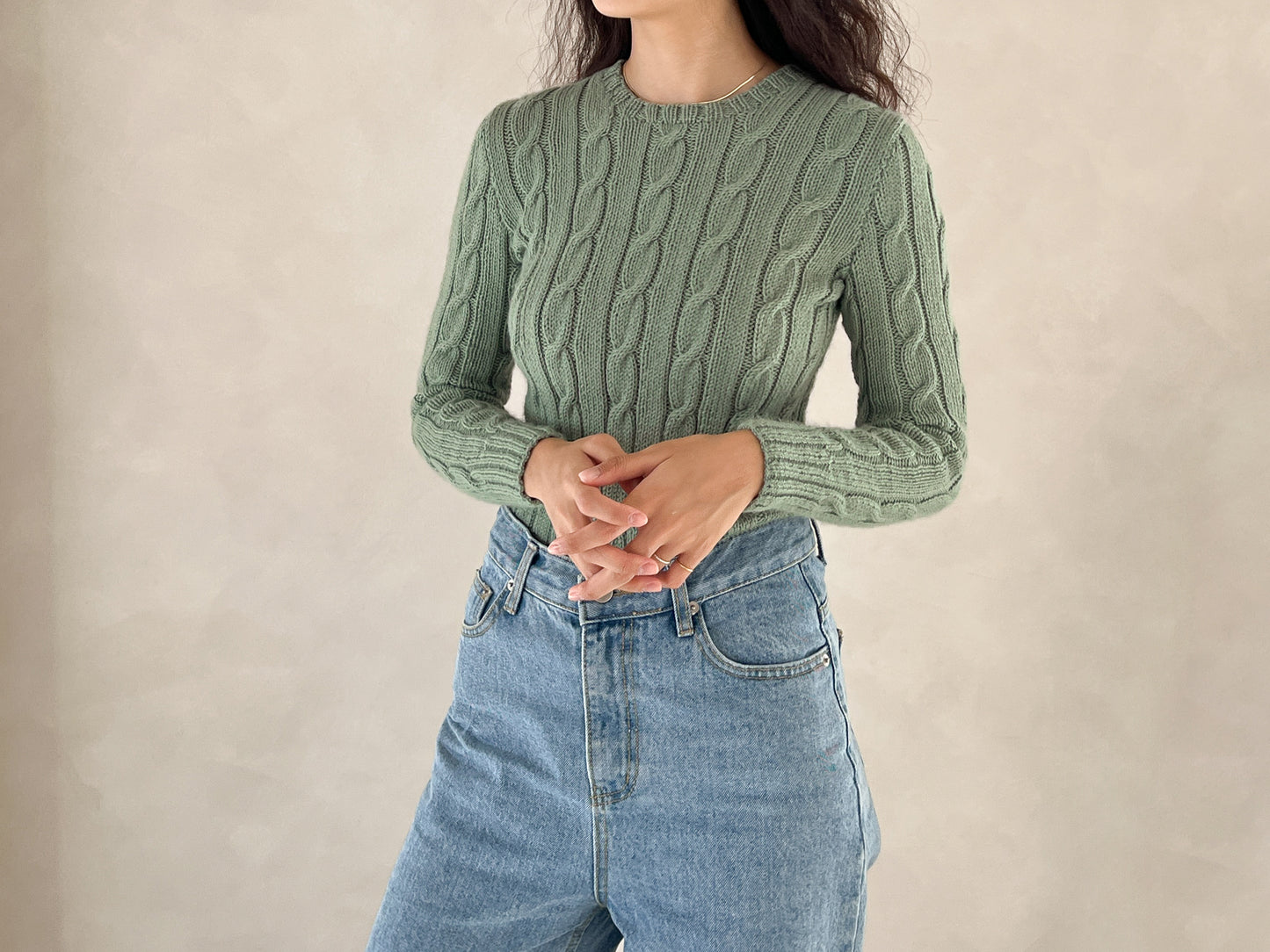 [PDF] Phil Caresse Cable Bottom-up Sweater (ENGLISH)