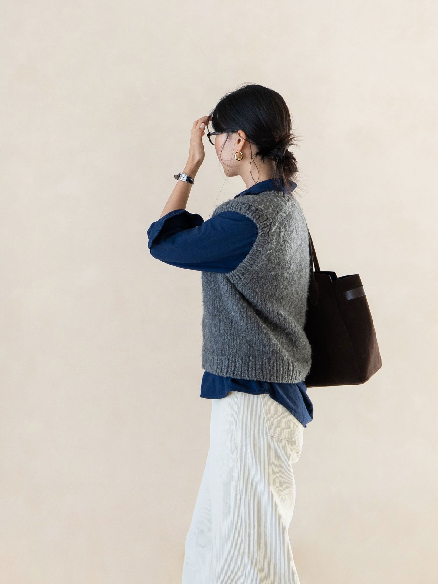 [PDF] Wool-Al-Co Basic V-Neck Vest (ENGLISH)