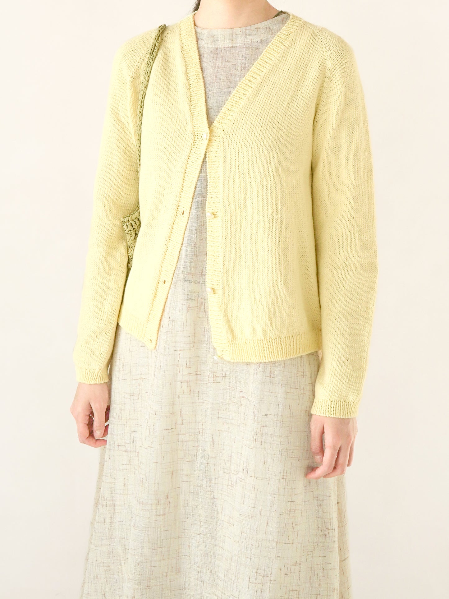 [PDF] Vegetable V-neck Cardigan (ENGLISH)