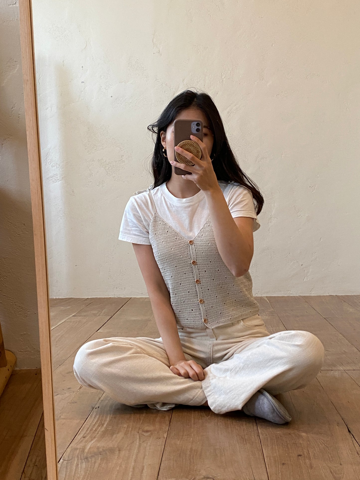 [PDF] Casaria Eyelet Bustier Top (ENGLISH)