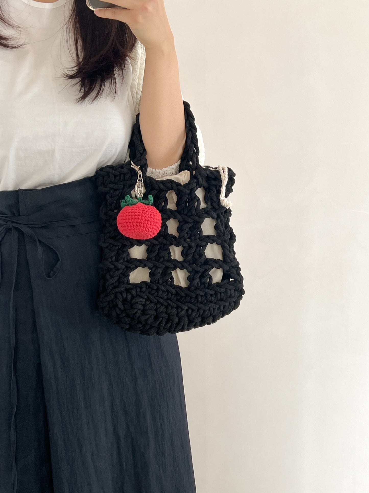 [PDF] New High Soft Tomato & Cherry Keychain (ENGLISH)