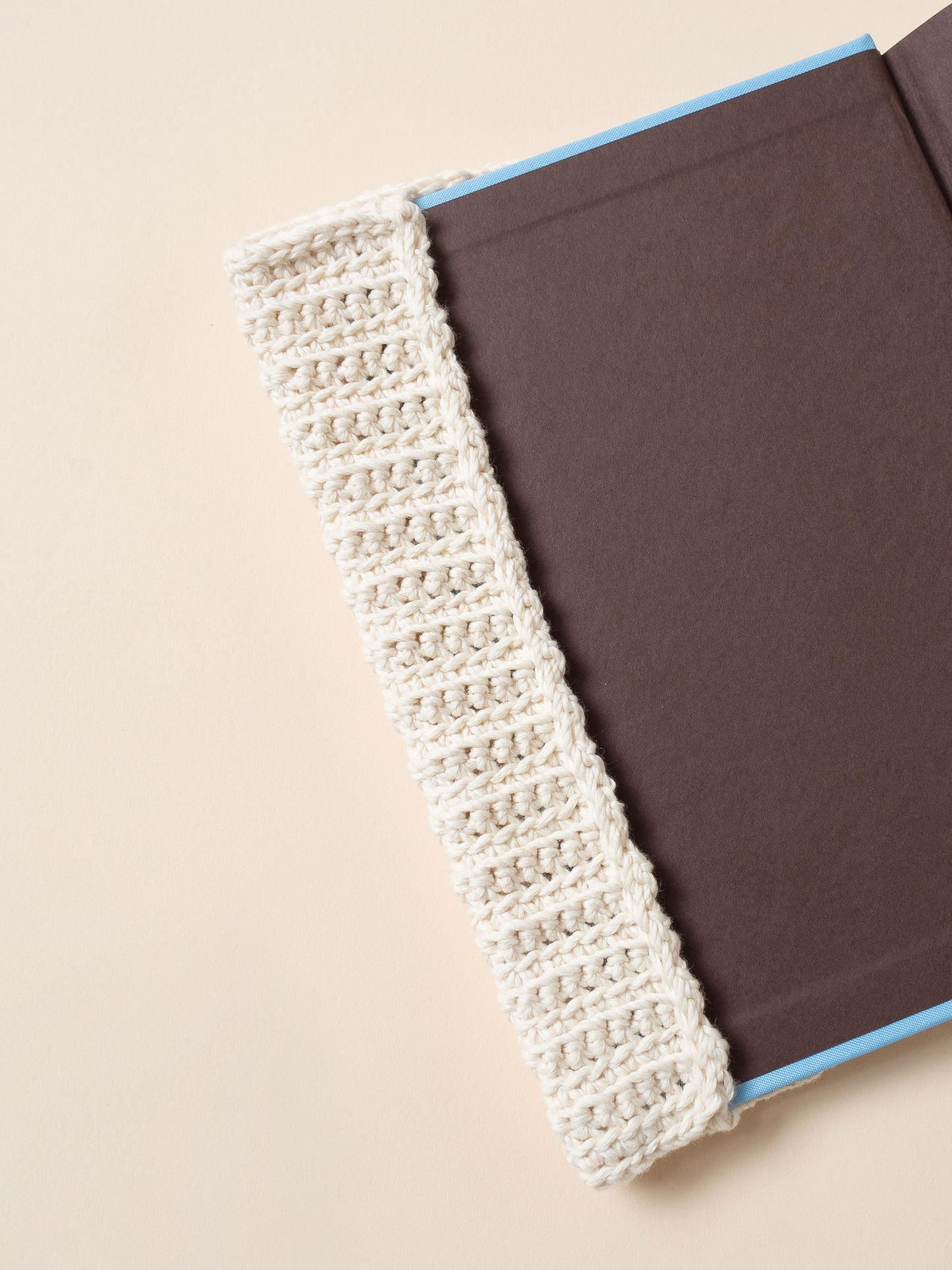 [PDF] Dohwaji “Read” Book Sleeve (ENGLISH)