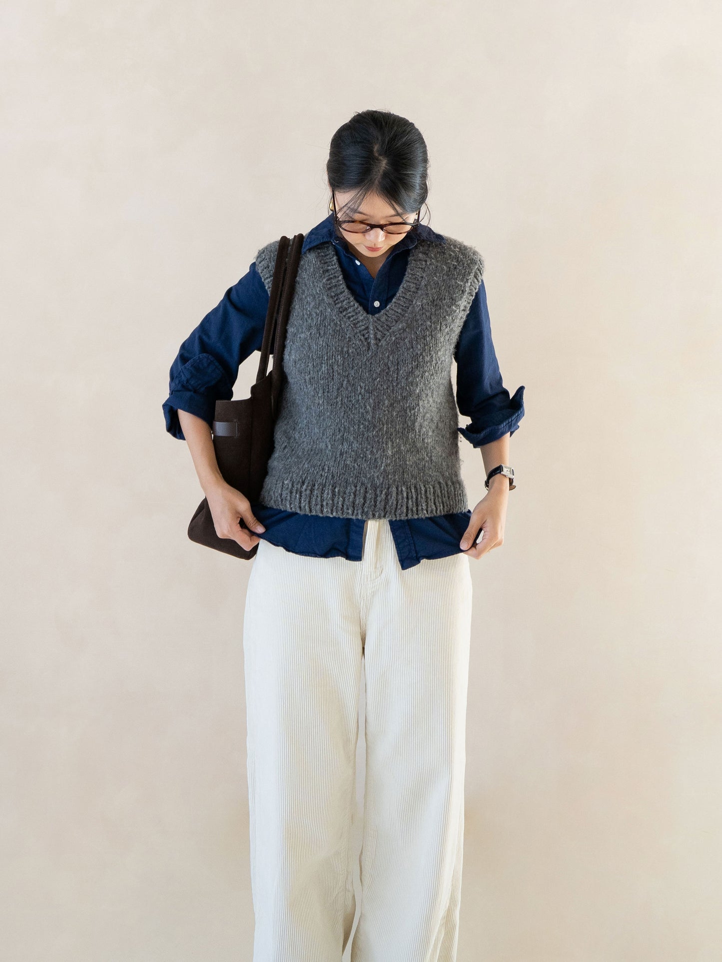 [PDF] Wool-Al-Co Basic V-Neck Vest (ENGLISH)