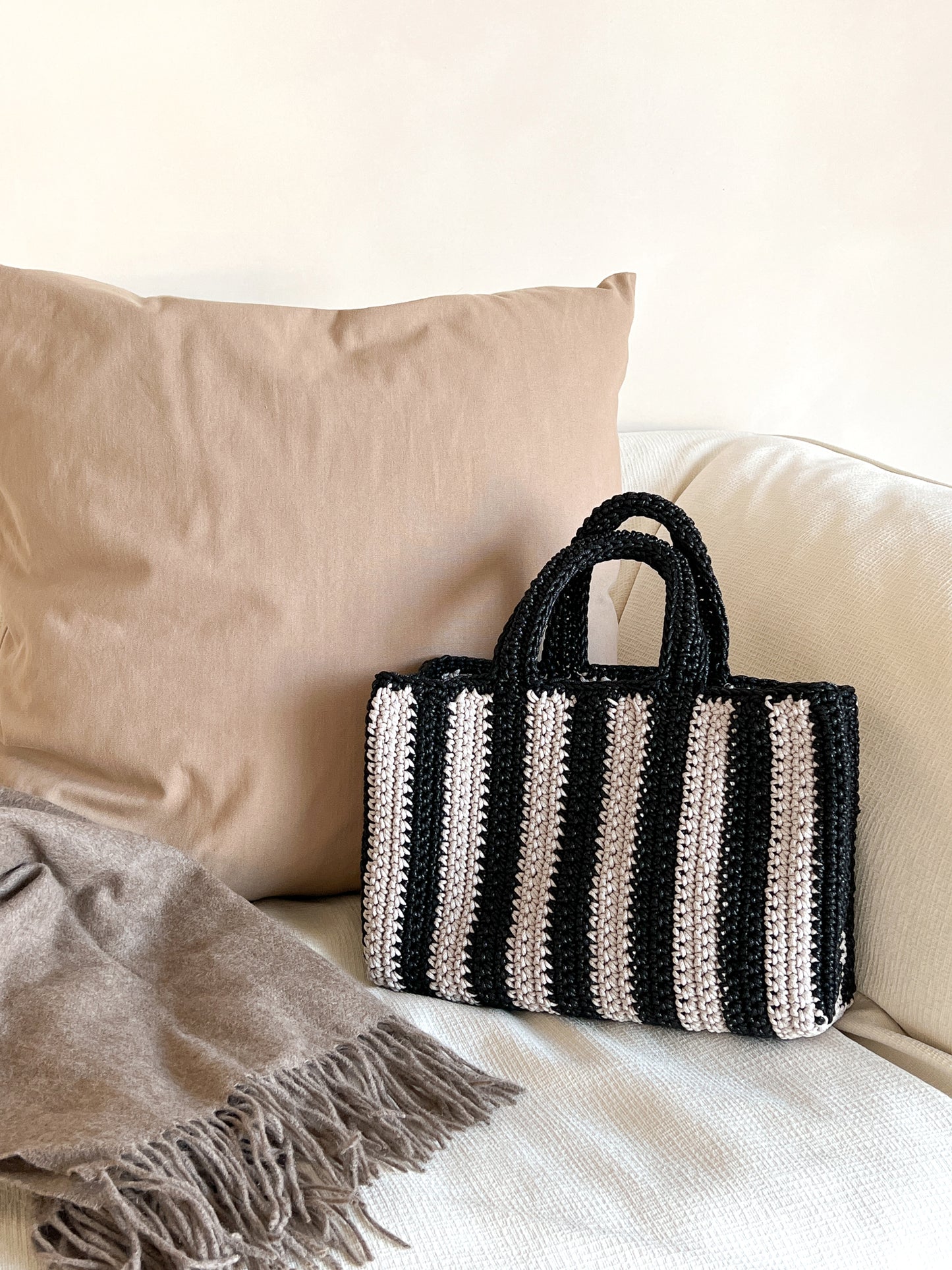 [PDF] I'm Not Leather Striped Bag (ENGLISH)