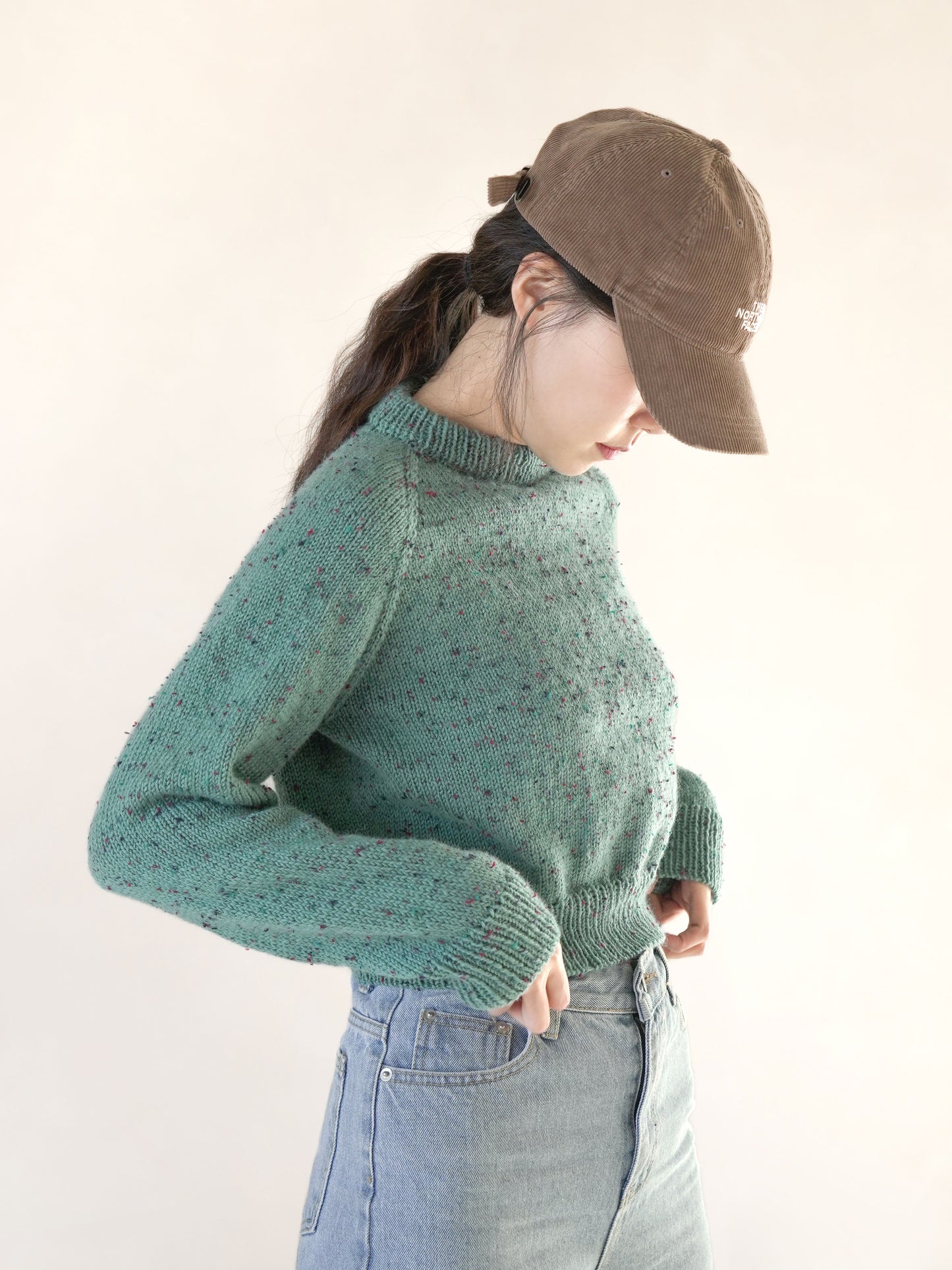 [PDF] Merino Blend DK Tweed Cropped Raglan Sweater (ENGLISH)