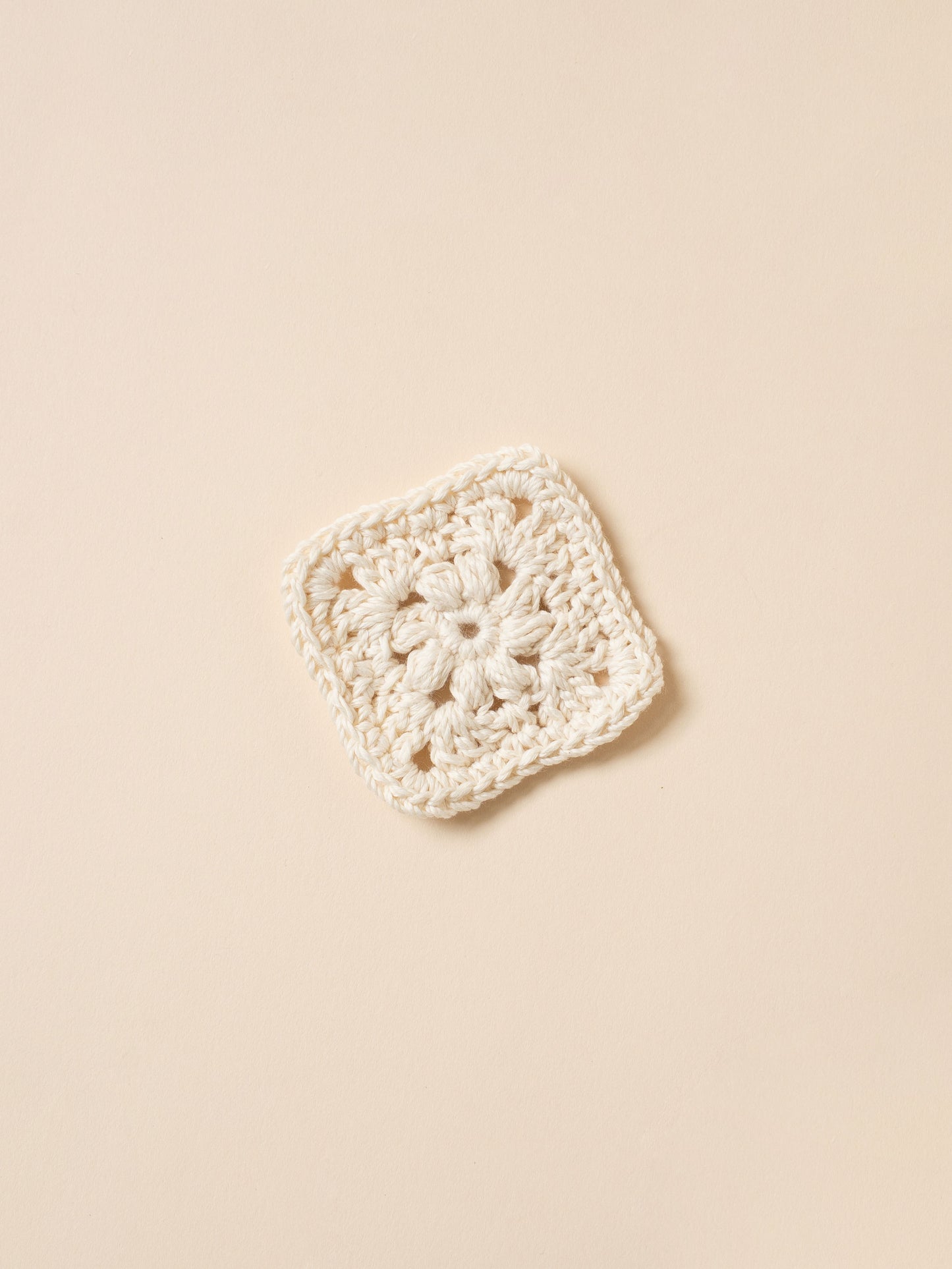 [PDF] Dohwaji Marigold Motif Pouch (ENGLISH)
