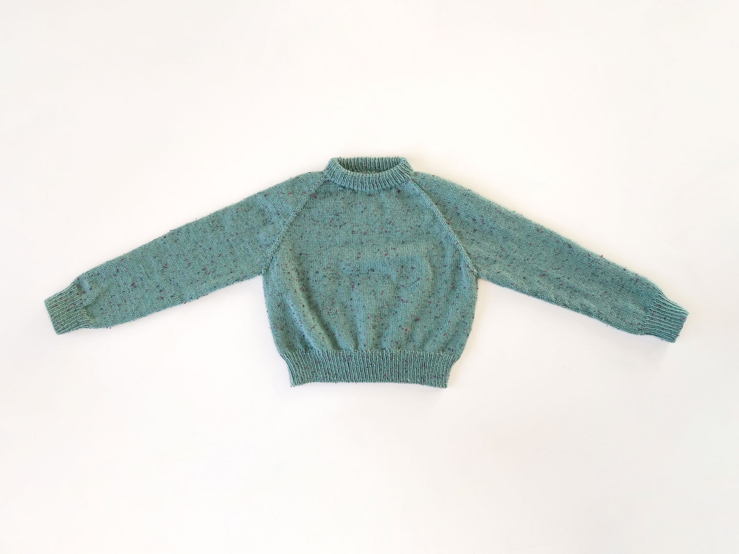 [PDF] Merino Blend DK Tweed Cropped Raglan Sweater (ENGLISH)
